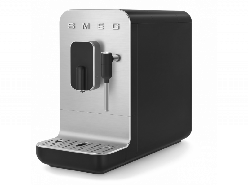 Автоматическая кофемашина SMEG BCC02BLMEU